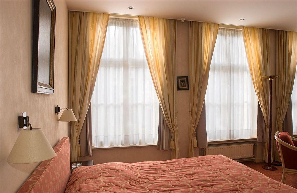 Hotel Duc De Bourgogne Брюж Екстериор снимка