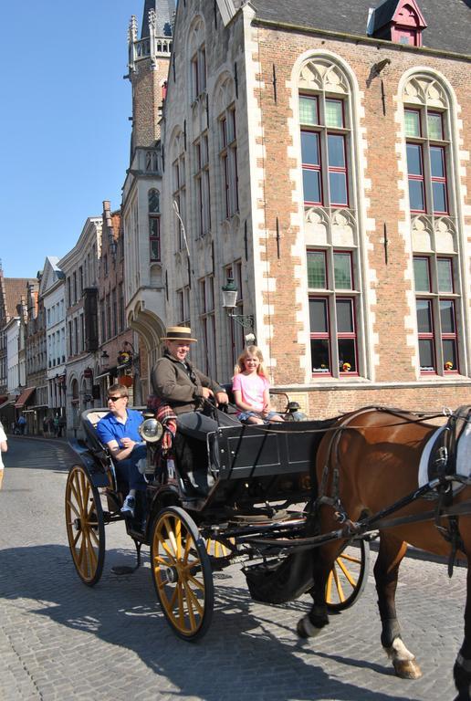 Hotel Duc De Bourgogne Брюж Екстериор снимка