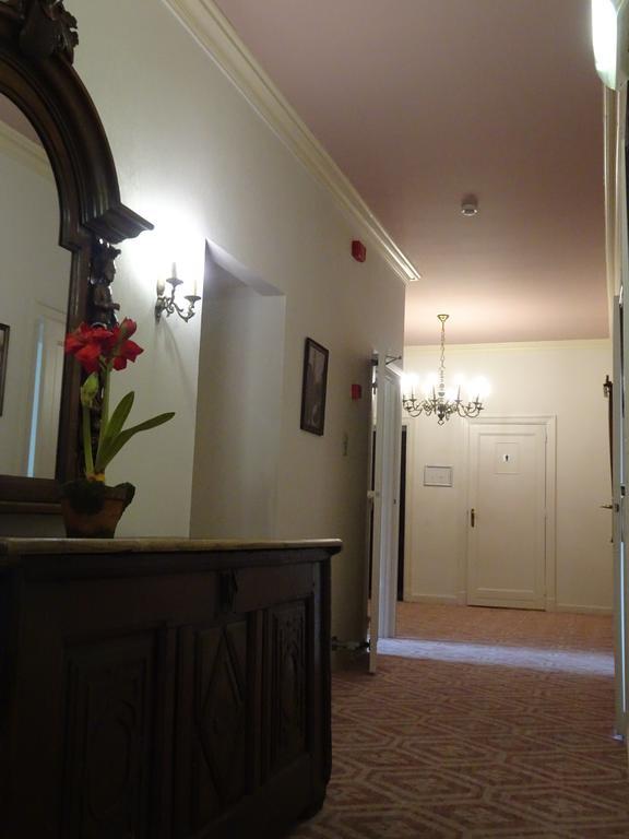 Hotel Duc De Bourgogne Брюж Екстериор снимка